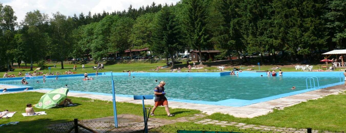 Swimming Pool in Dolni Kalna