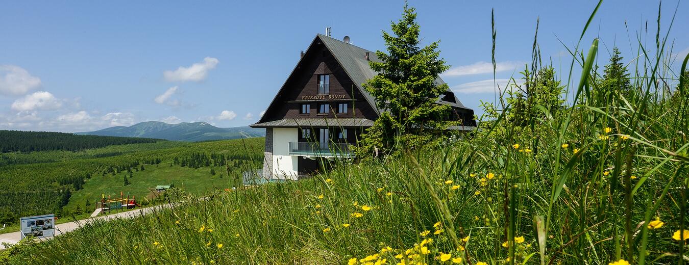 Horský hotel Friesovy boudy 