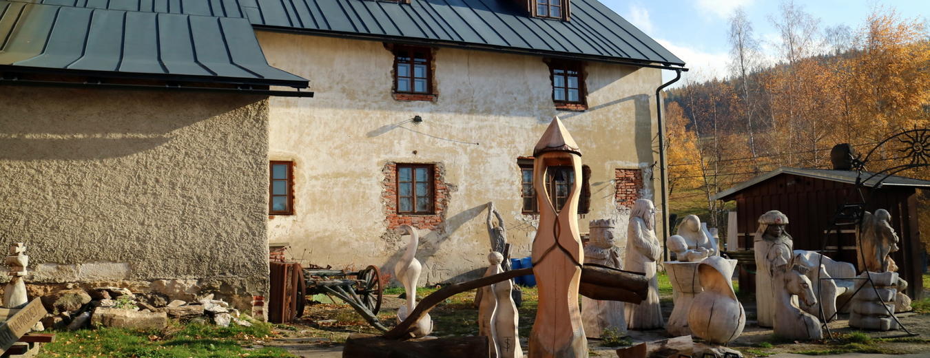 Stary Kravin (Old Cow Shed) Museum and Gallery