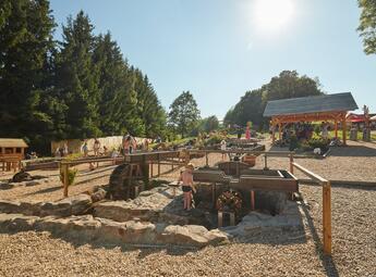 Vodní hřiště, Baldův svět Mladé Buky