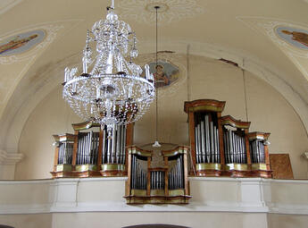 Varhany v kostele