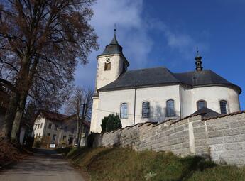 kostela Nejsvětější Trojice Roprachtice 