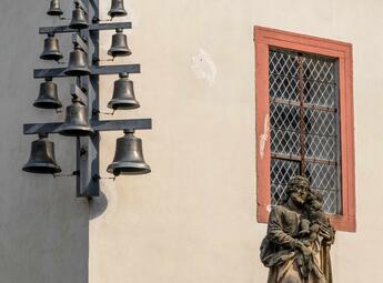 Zvonkohra na kostele sv. Josefa