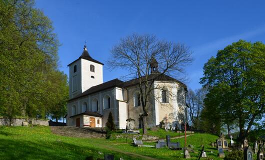 Hřbitovní kostel Horní Maršov