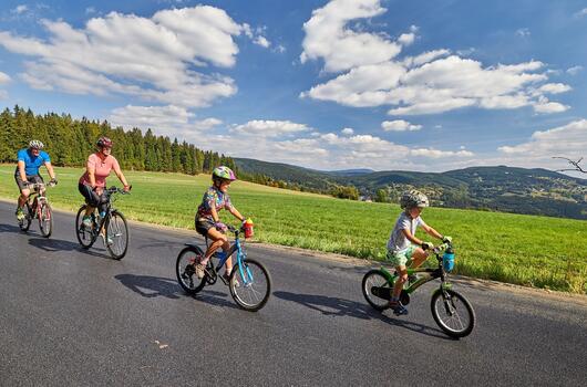 Sjezd do Kraje zapadlých vlastenců