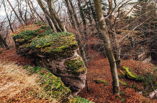Okolo Pekelského vrchu